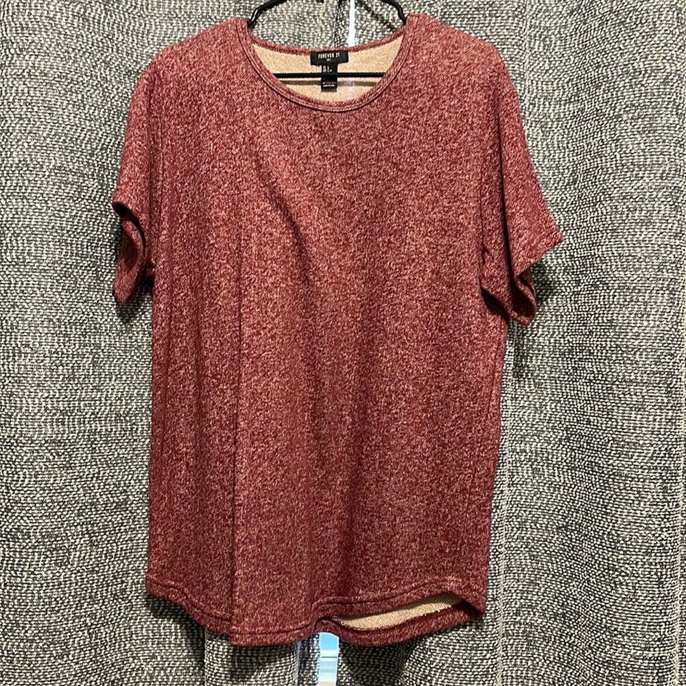 Men’s Large Forever 21 short sleeve shirt